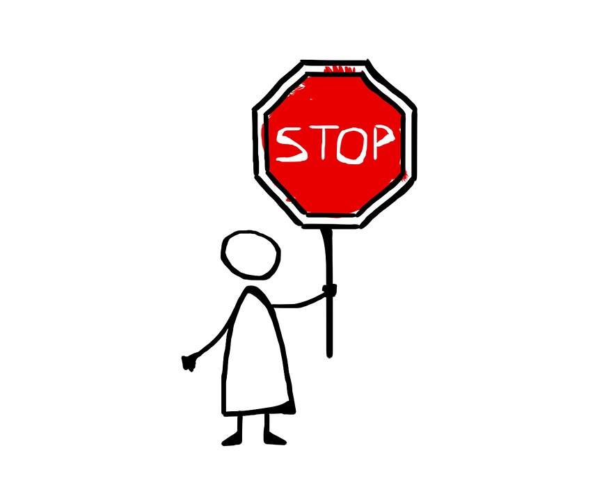 cartello stop.jpg